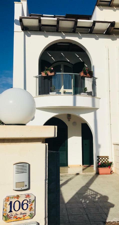 Casa Vacanze Dei Bacini ポルト・チェザーレオ エクステリア 写真