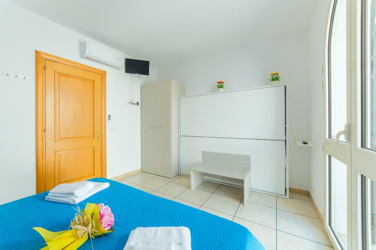 Casa Vacanze Dei Bacini ポルト・チェザーレオ エクステリア 写真