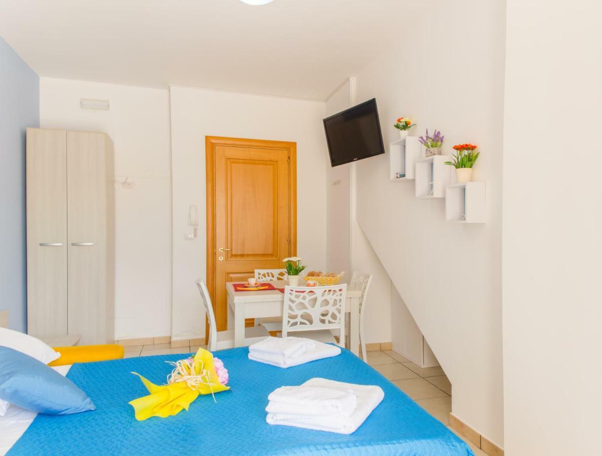 Casa Vacanze Dei Bacini ポルト・チェザーレオ エクステリア 写真